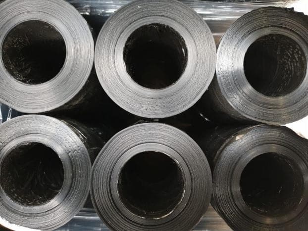 Folia stretch czarna 2,4kg beztubowa